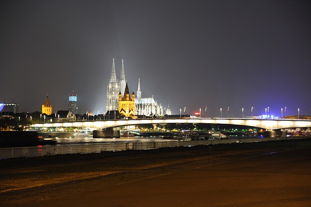 Köln bei Nacht 